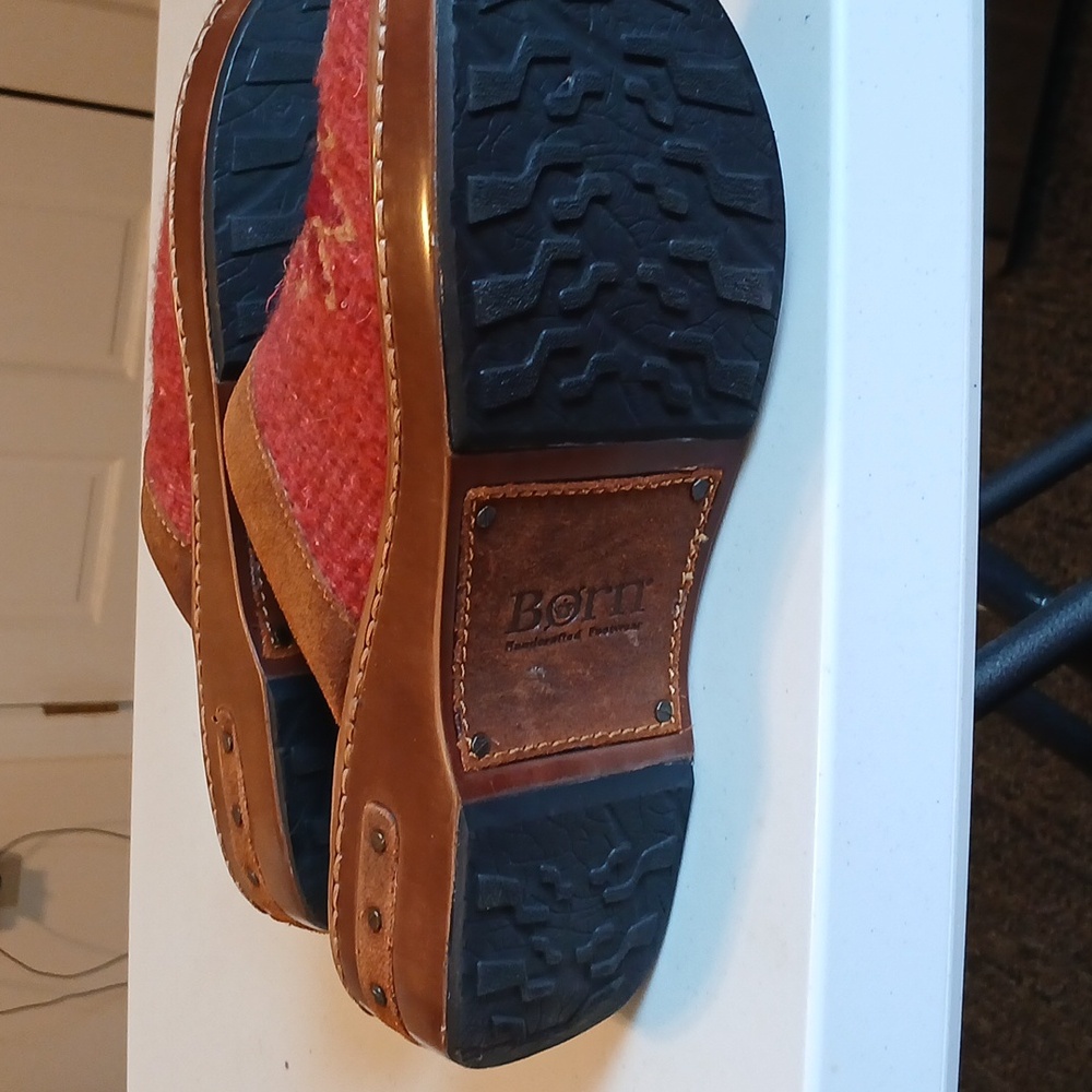 Born Red and Tan Wool-Top Clogs - Picture 10 of 10